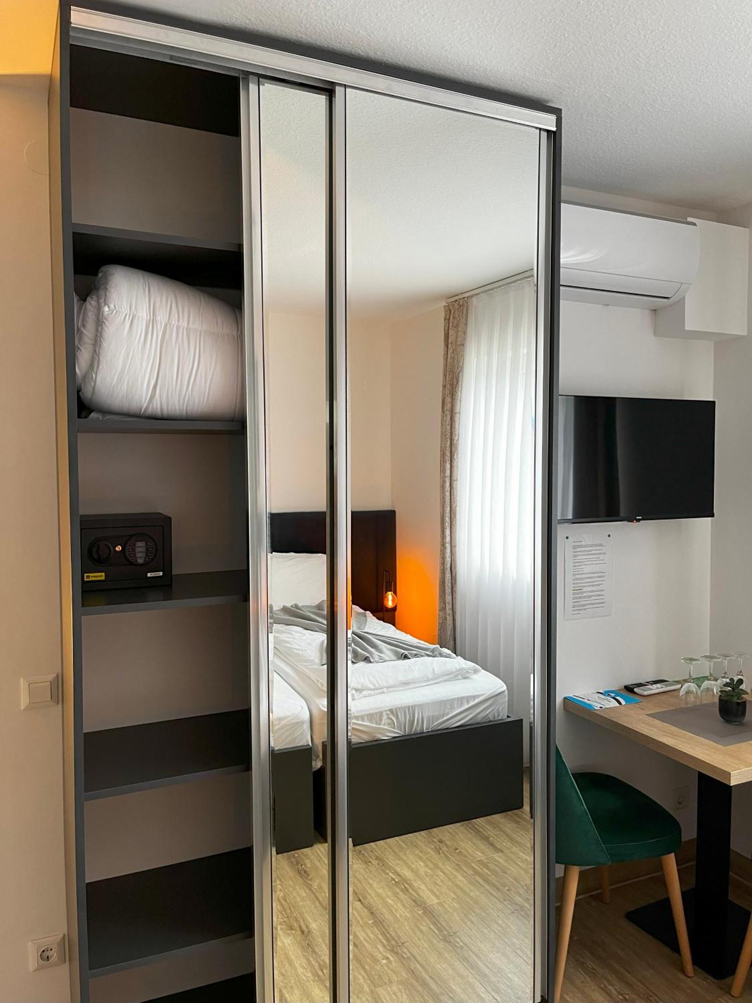 Haven Hotels - Hotel Dona Bergisch Gladbach Exterior foto
