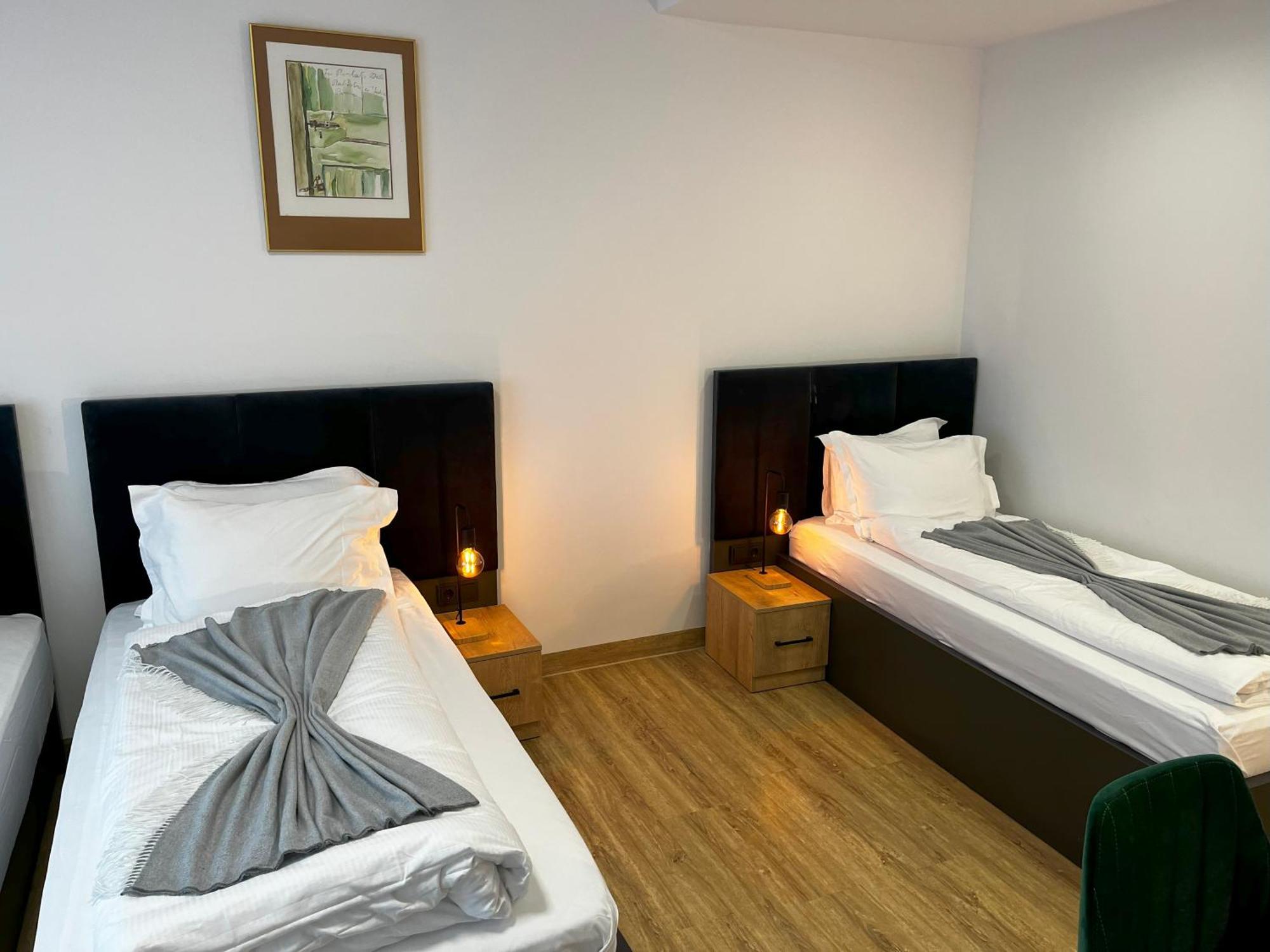 Haven Hotels - Hotel Dona Bergisch Gladbach Exterior foto